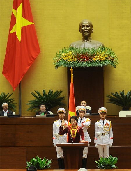 Vietnam elects first female top legislator  - ảnh 1